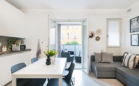 Luxury Apt In Moscova